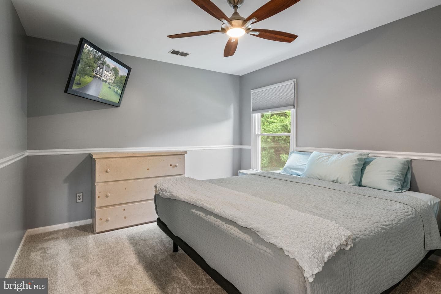 15032 Greenmount Drive photo 37