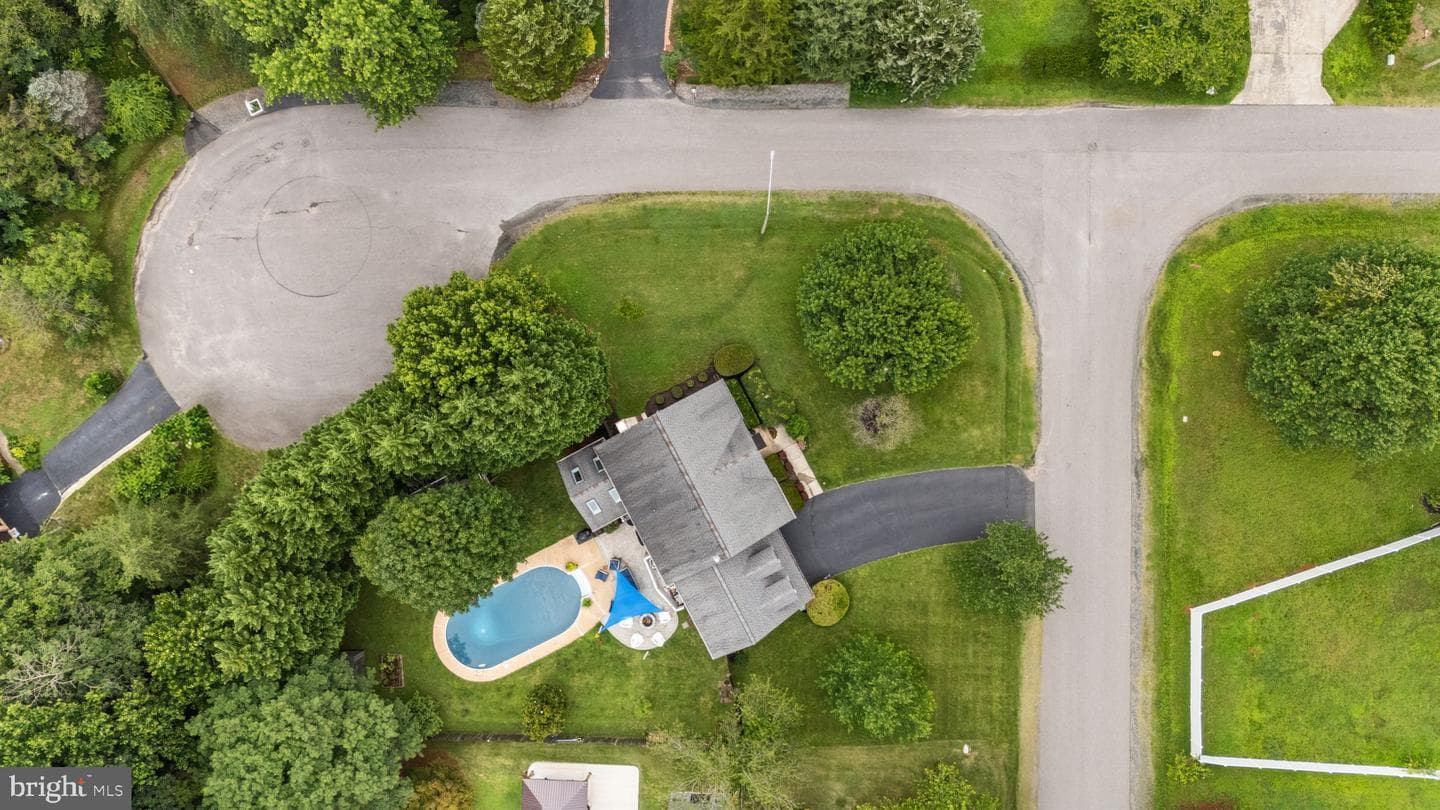 15032 Greenmount Drive photo 47