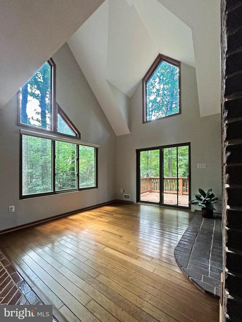 6303 Occoquan Forest Drive photo 35