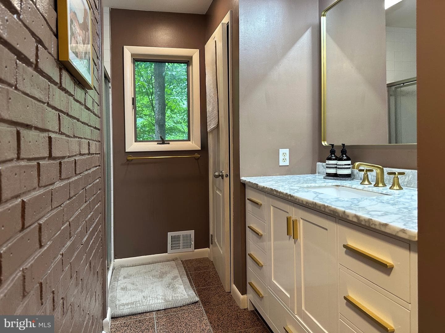 6303 Occoquan Forest Drive photo 40
