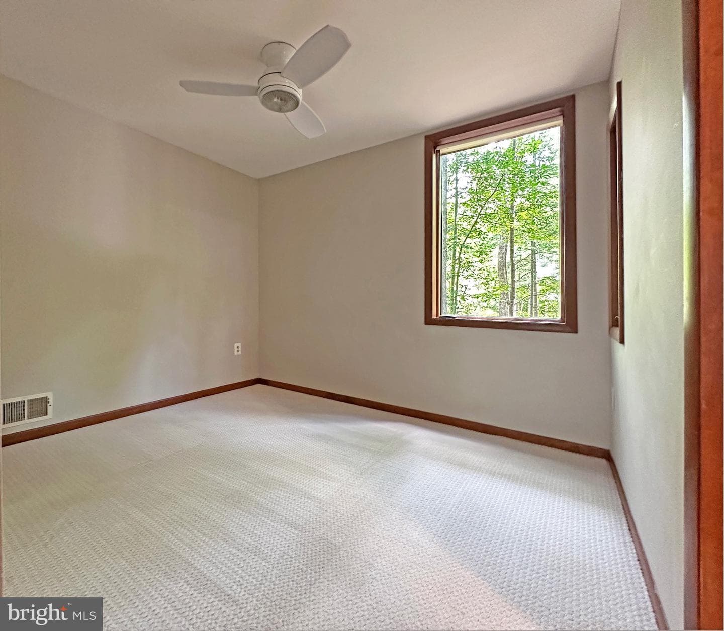 6303 Occoquan Forest Drive photo 55