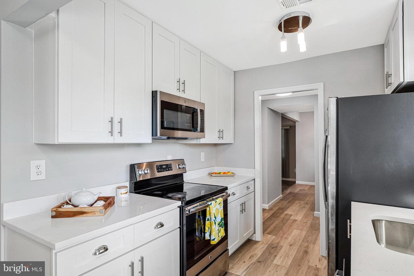 10801 Daisy Court photo 10