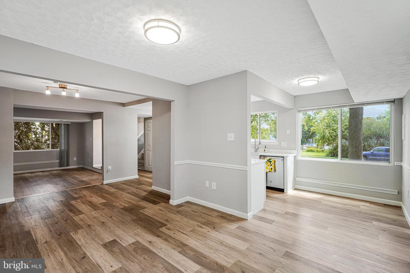 10801 Daisy Court photo 14