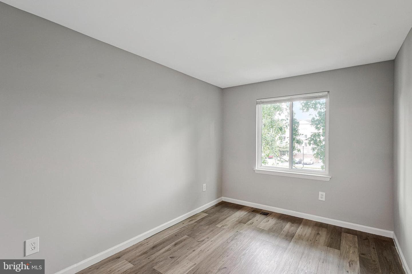 10801 Daisy Court photo 25