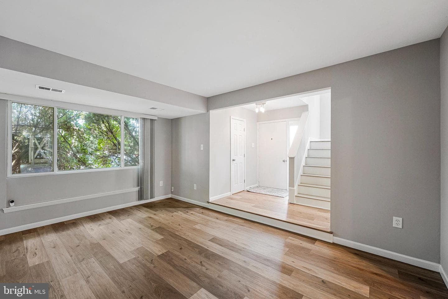 10801 Daisy Court photo 8