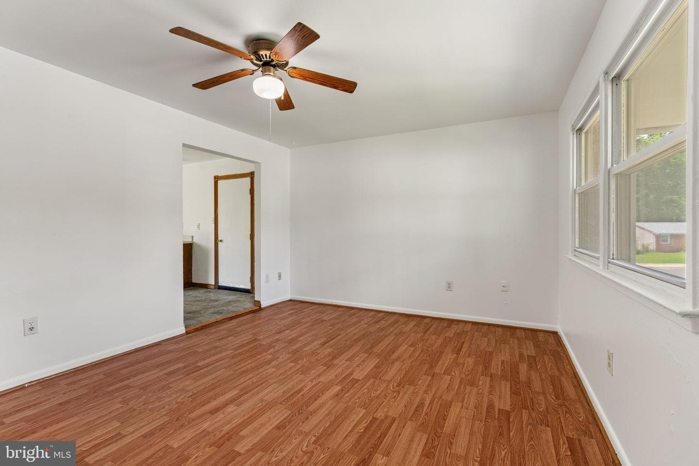 13223 Hawthorn Lane photo 6