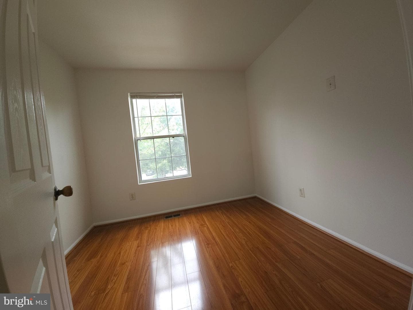 1847 Wigglesworth Way photo 20