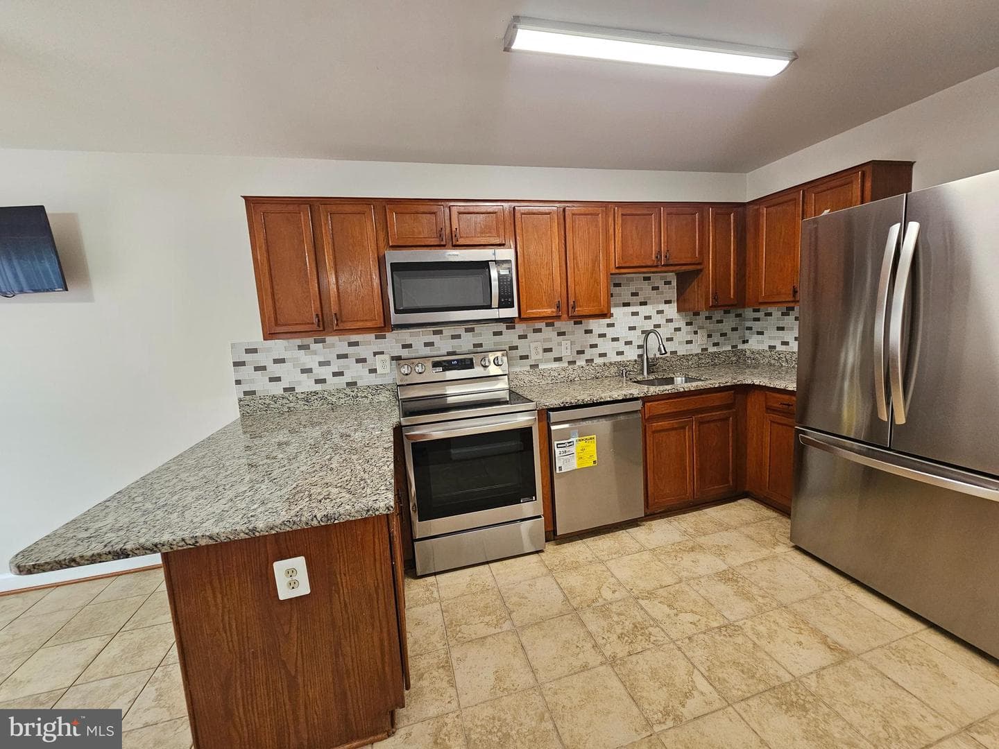 1847 Wigglesworth Way photo 9