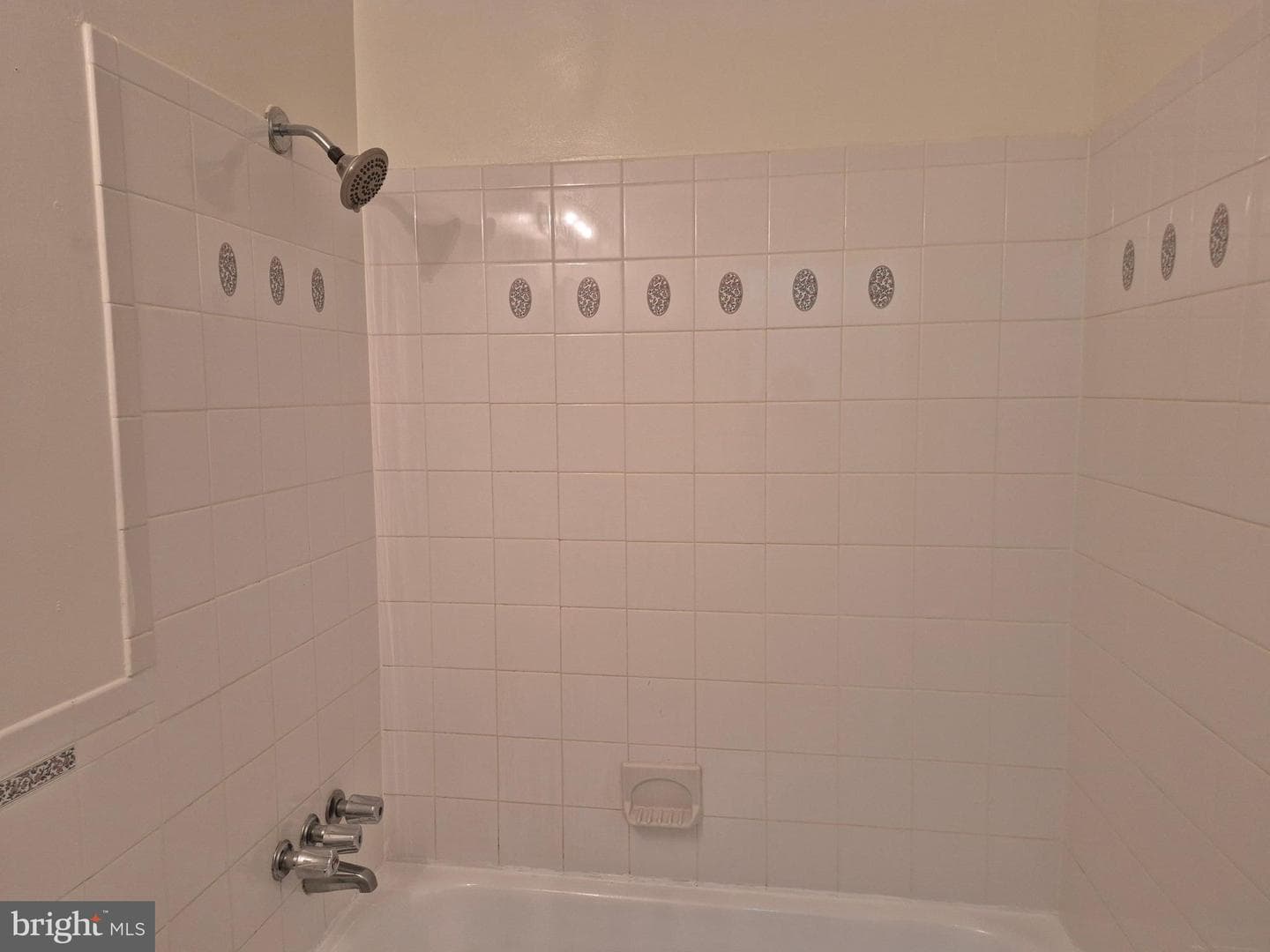 14894 Cordell Avenue photo 30