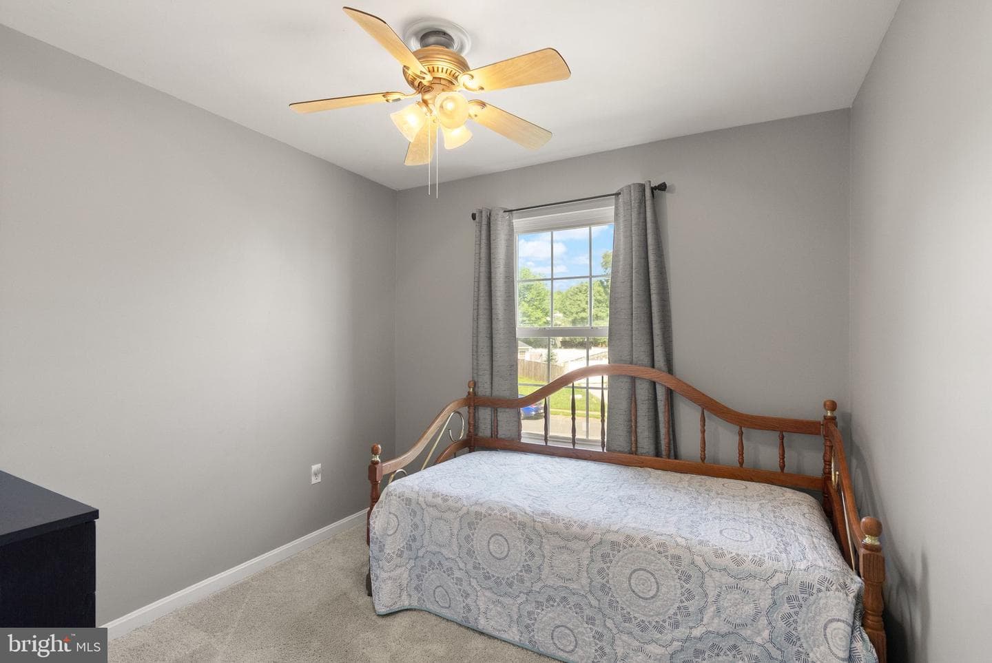 5837 Riverside Drive photo 27