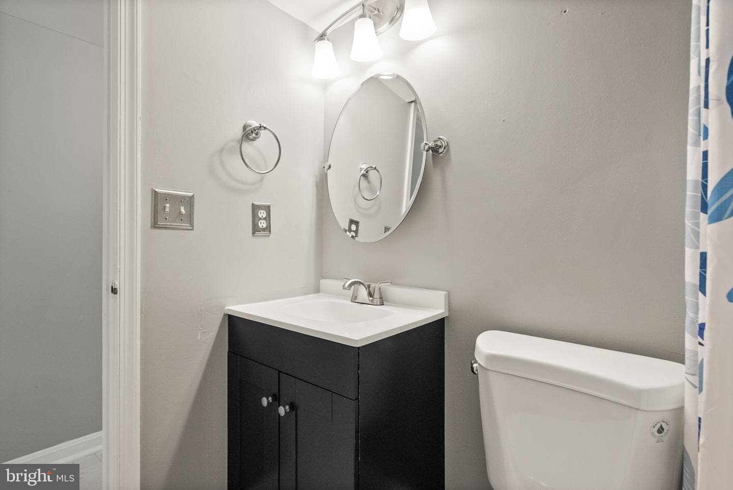 5837 Riverside Drive photo 41