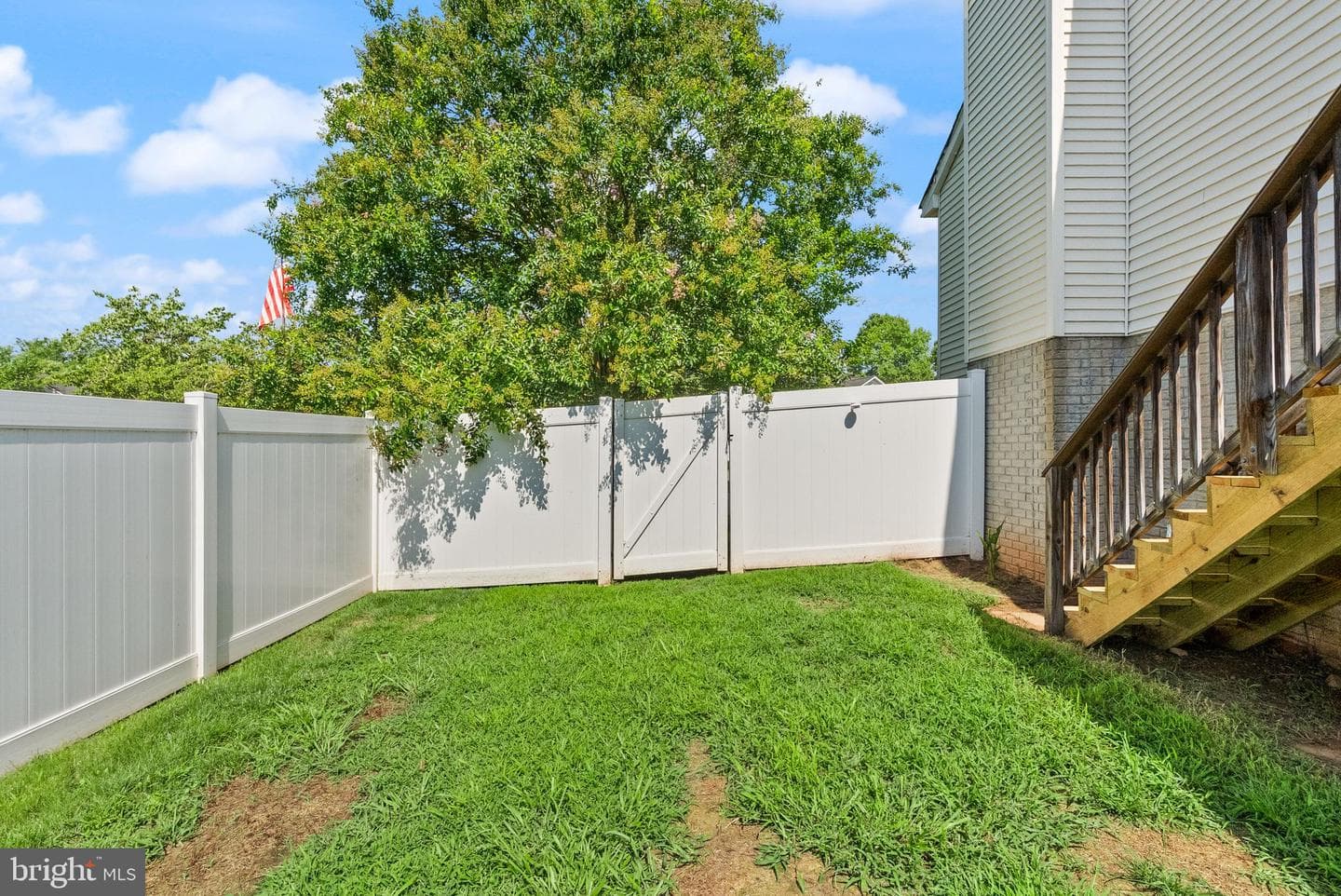 5837 Riverside Drive photo 47