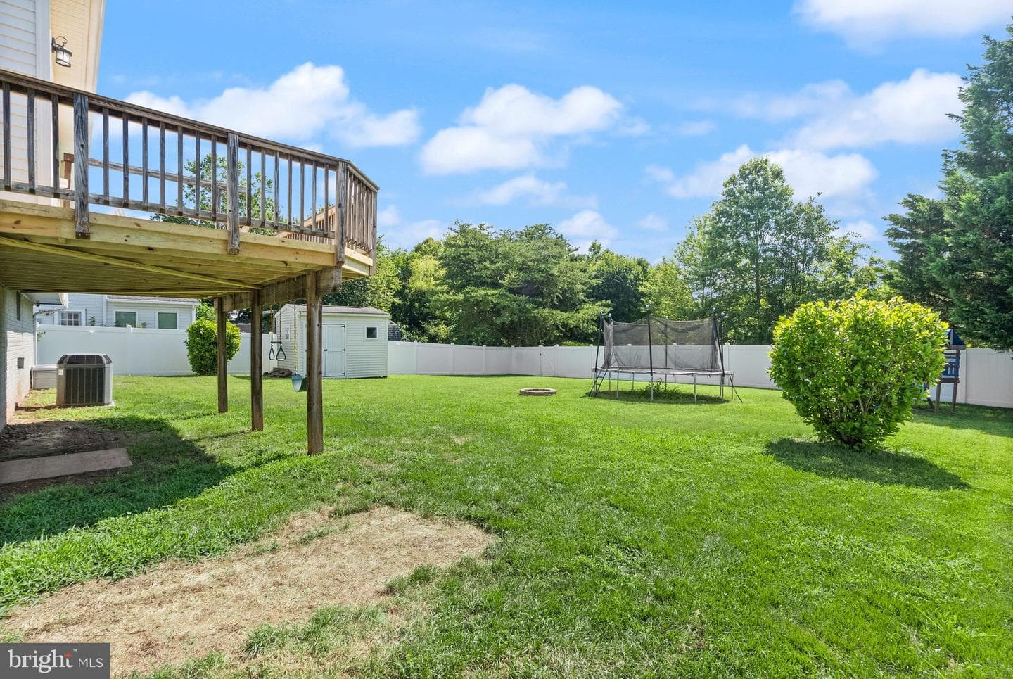 5837 Riverside Drive photo 48