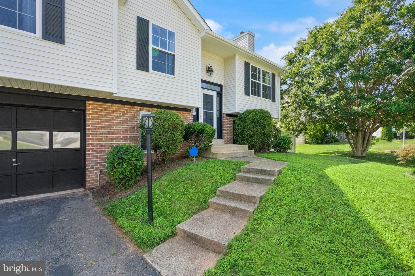 5837 Riverside Drive photo 8