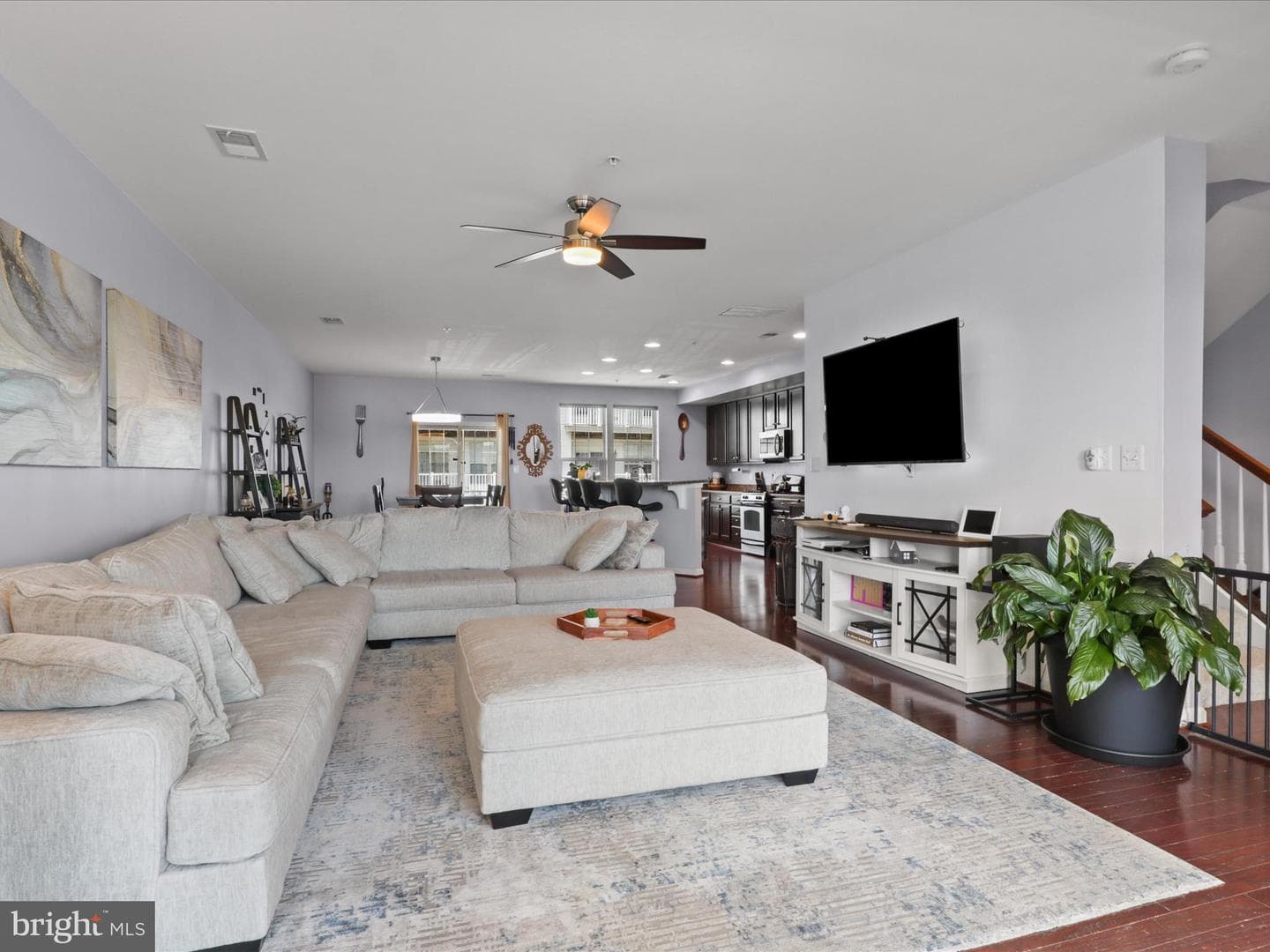 7770 Cedar Branch Drive photo 8