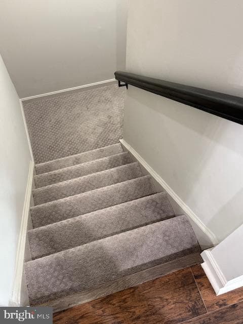2526 Doverhill Court photo 38