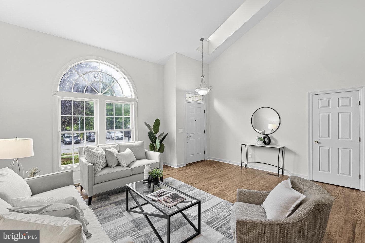 15151 Gaffney Circle photo 9