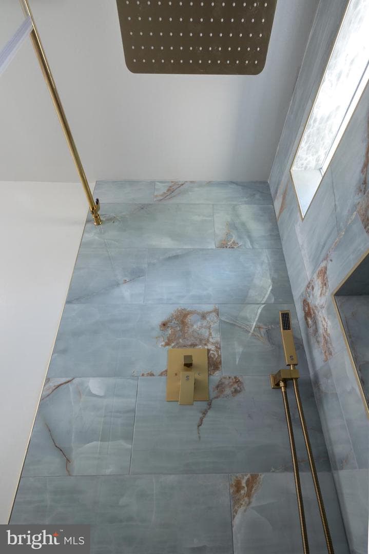 1101 Linden Street photo 32