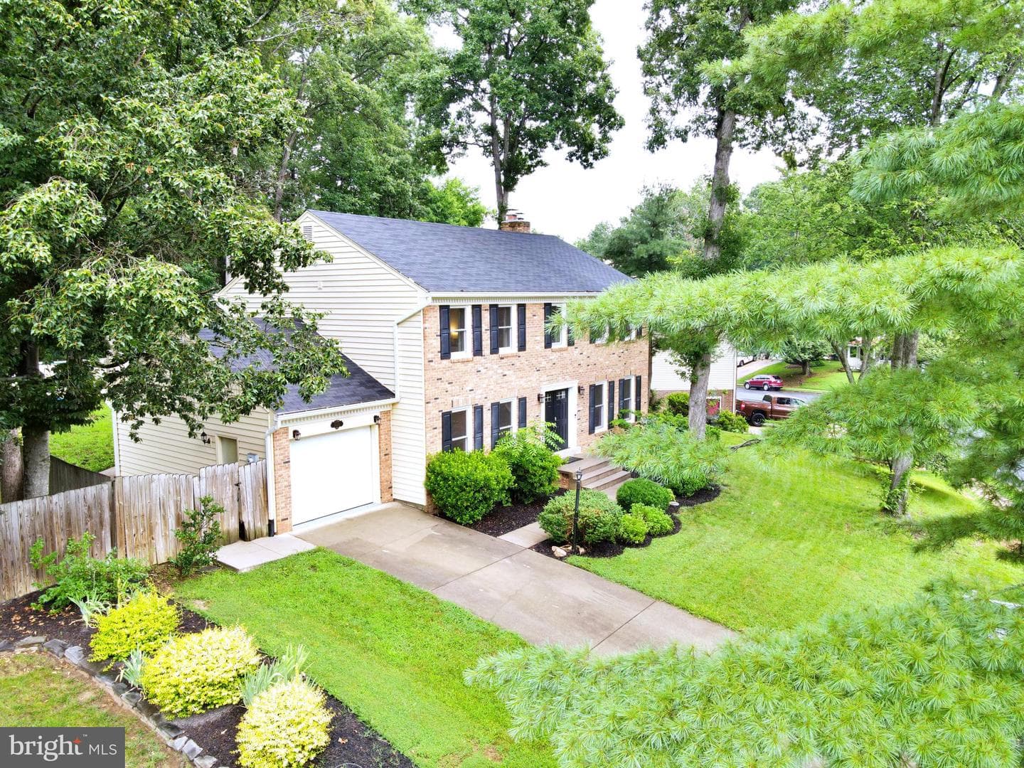 15310 Edgehill Drive photo 2