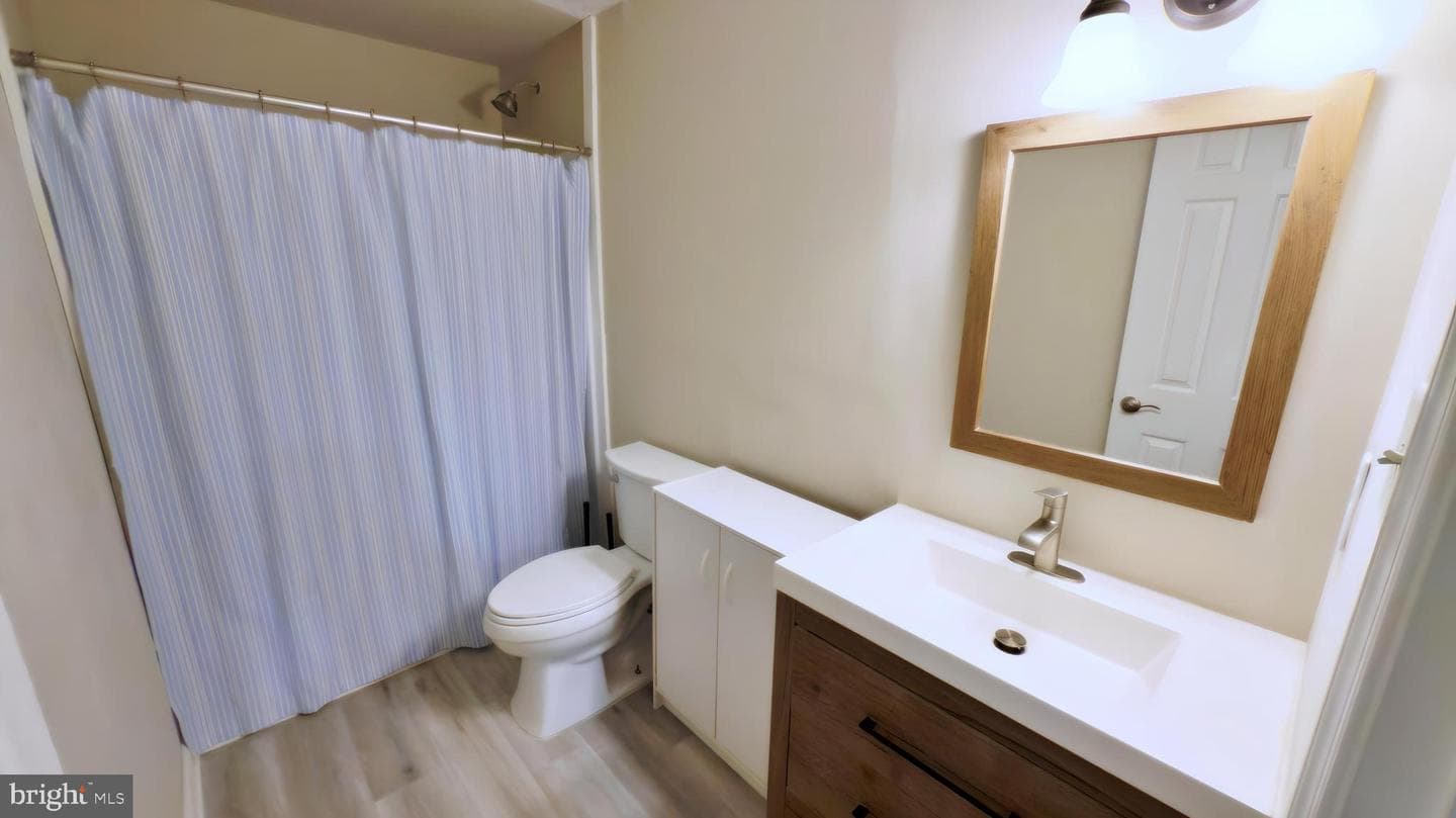 15310 Edgehill Drive photo 35