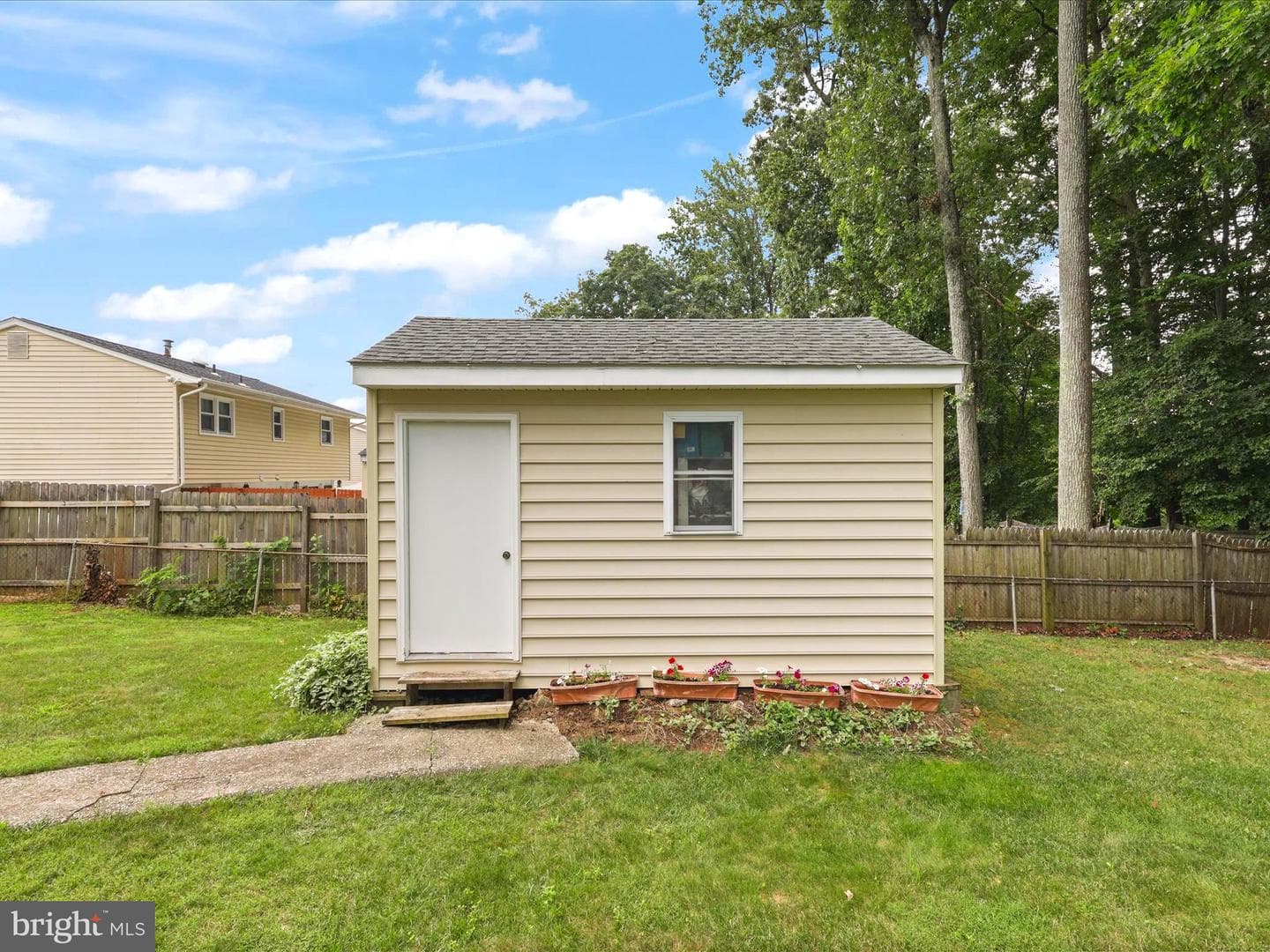 14809 Darbydale Avenue photo 39