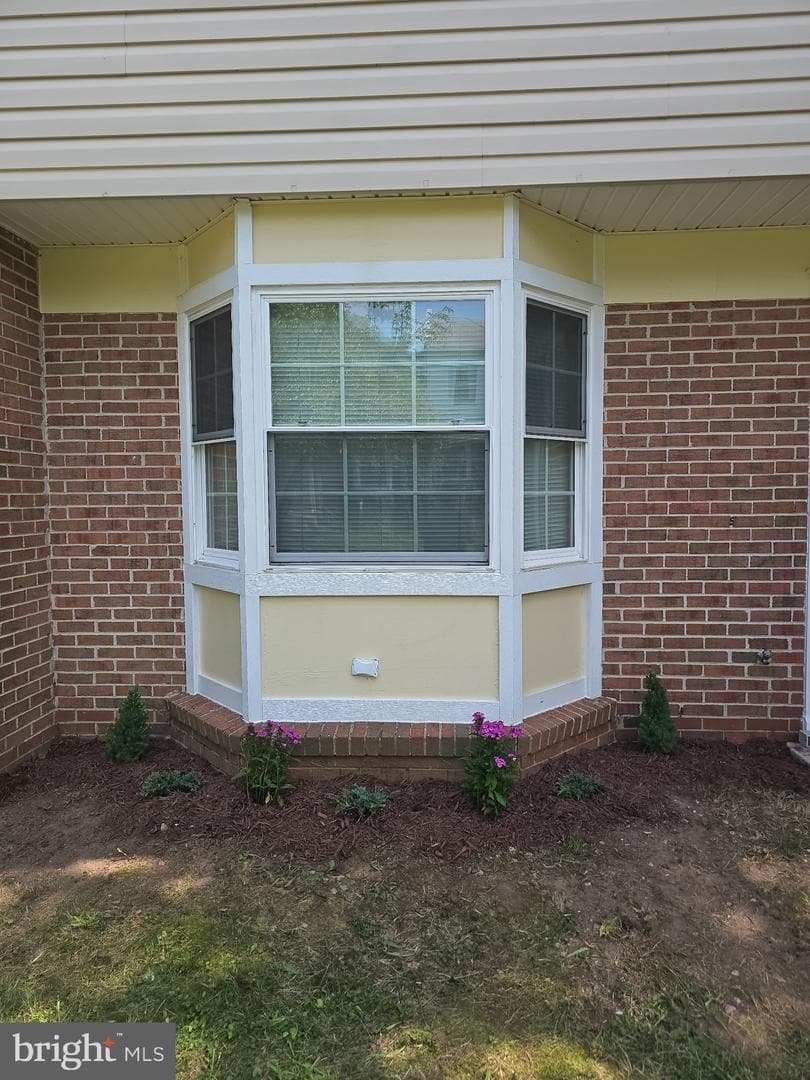 10234 Winchester Court photo 3