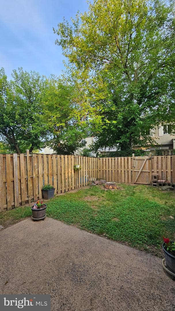 10234 Winchester Court photo 32