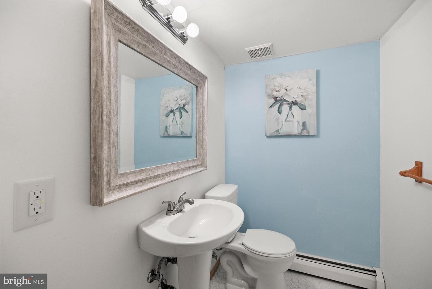 3587 Forestdale Avenue photo 30