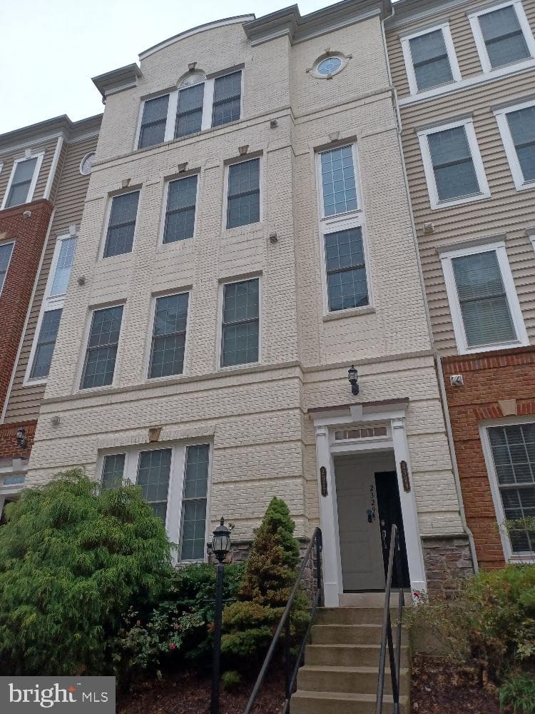 2329 Brookmoor Lane photo 1