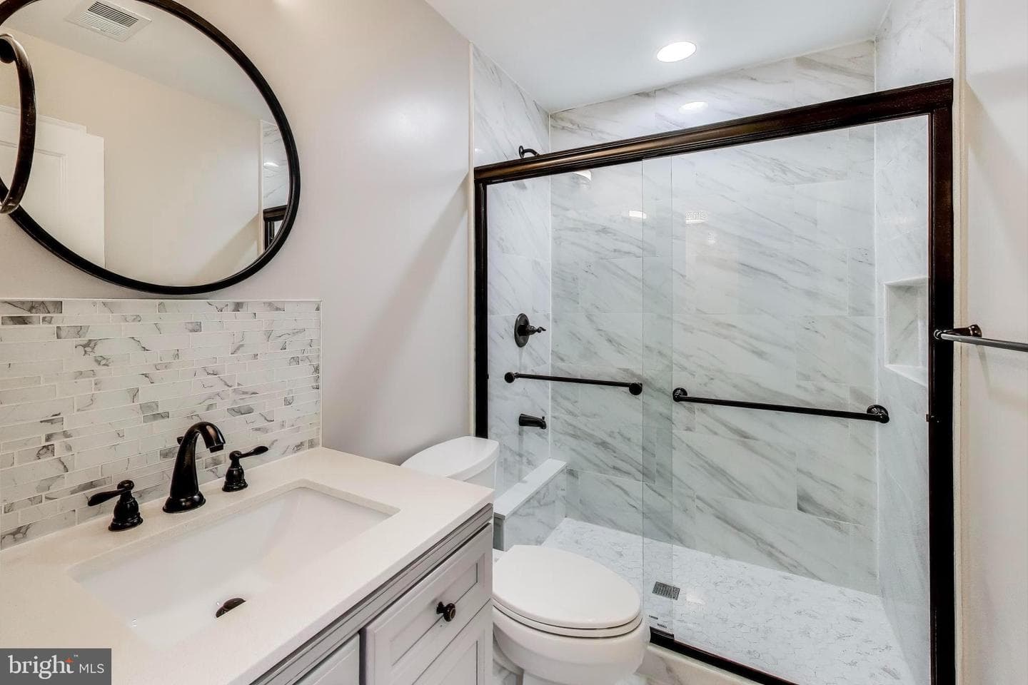 4448 Daisy Reid Avenue photo 33