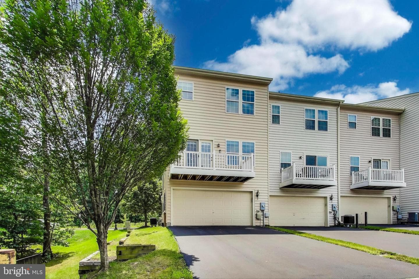 4448 Daisy Reid Avenue photo 38