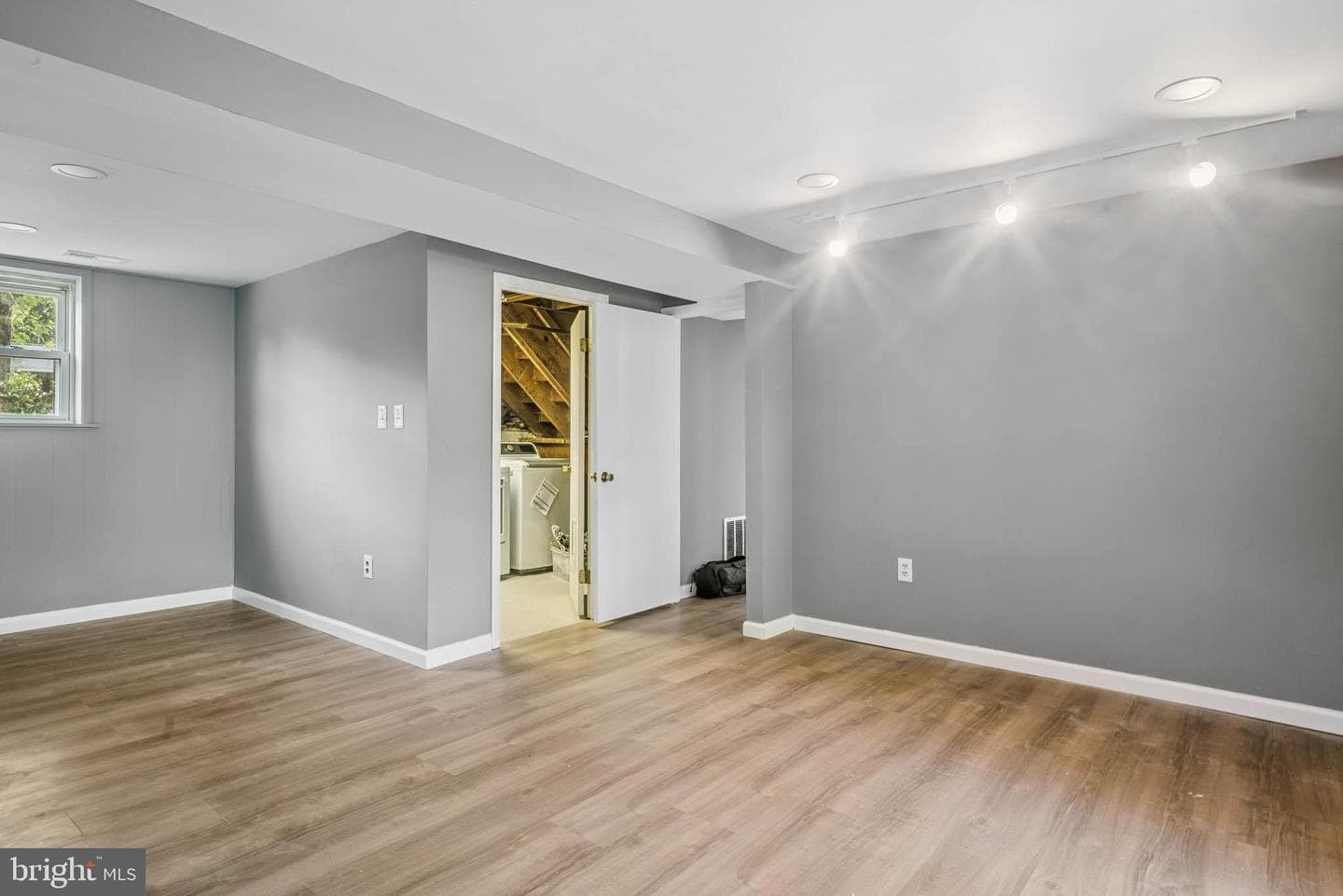 4307 Kenwood Drive photo 23