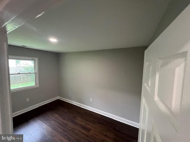 1410 Colchester Road photo 10