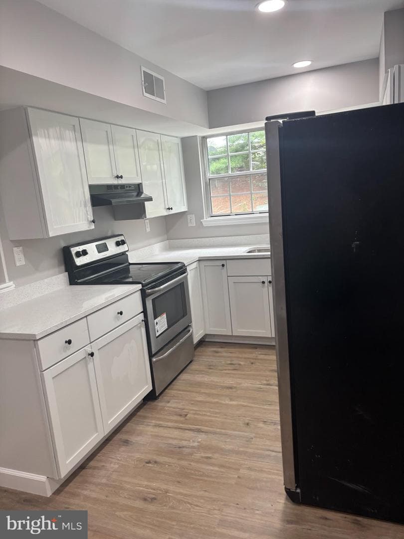 2799 Bordeaux Place photo 5