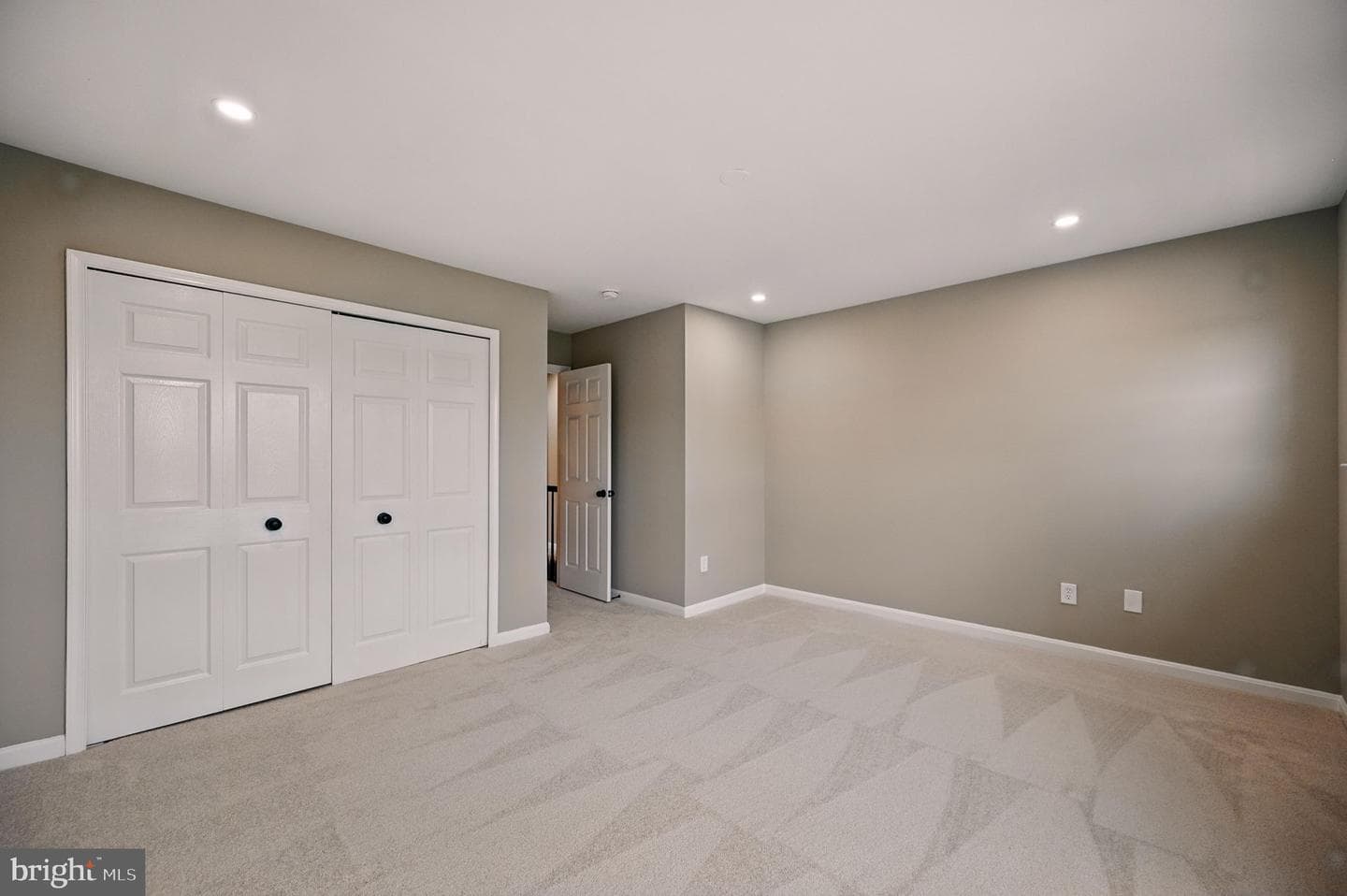 3629 Sherbrooke Circle photo 14