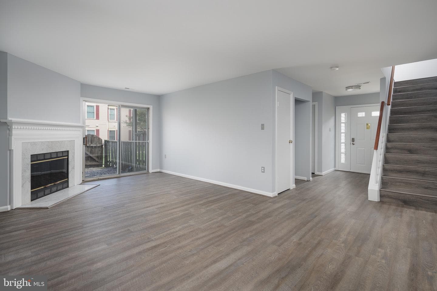 10545 Stonington Lane photo 5