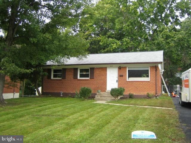 3213 Bradford Street photo 25
