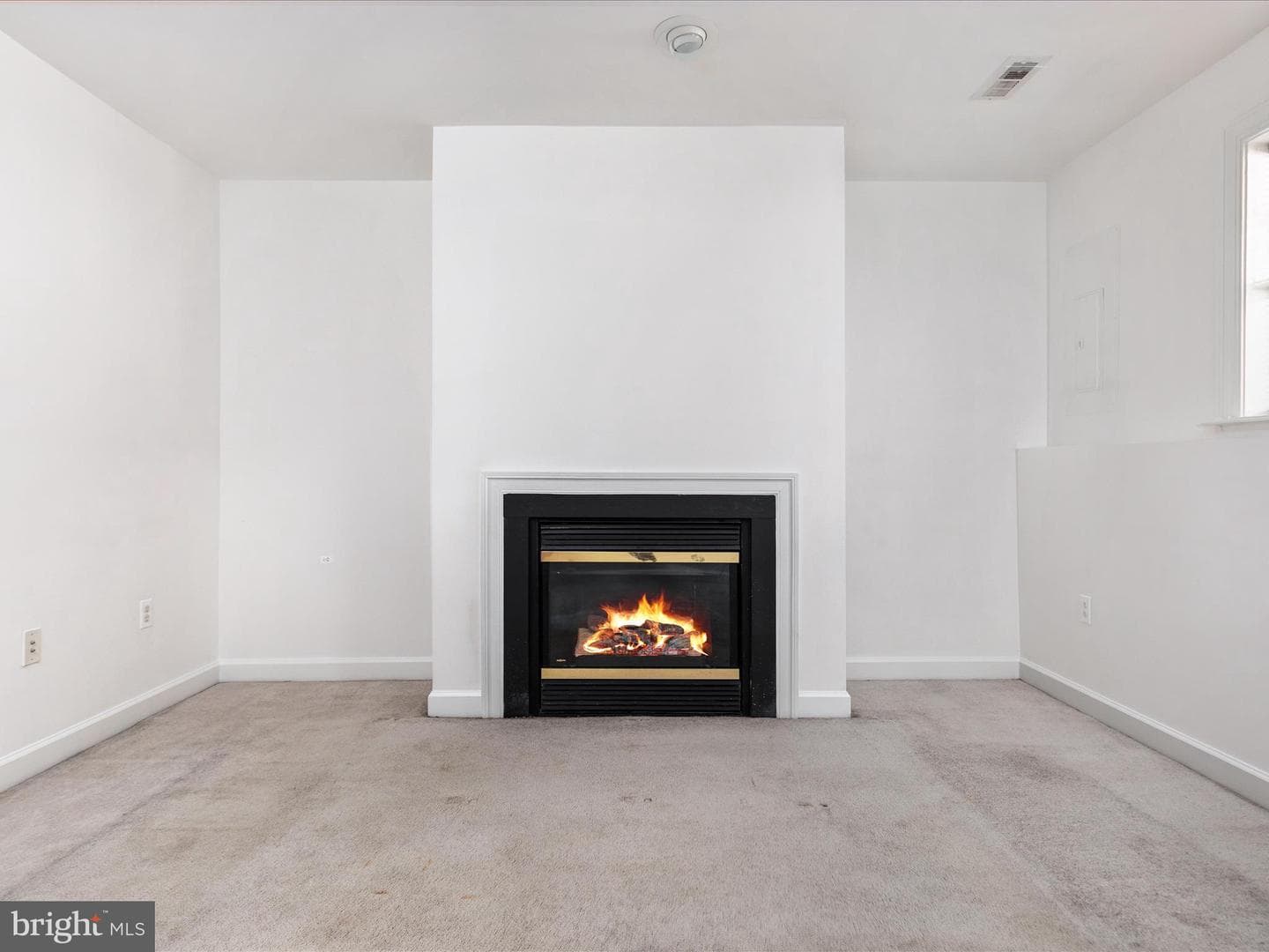 8105 Rainwater Circle photo 5