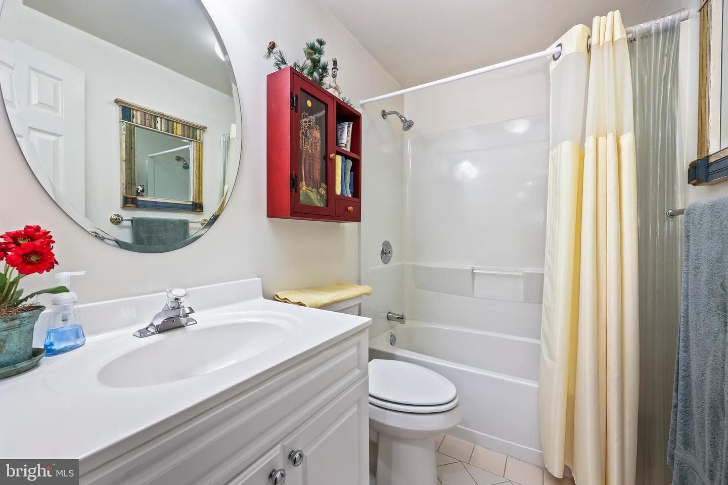 6843 Lochmere Drive photo 35