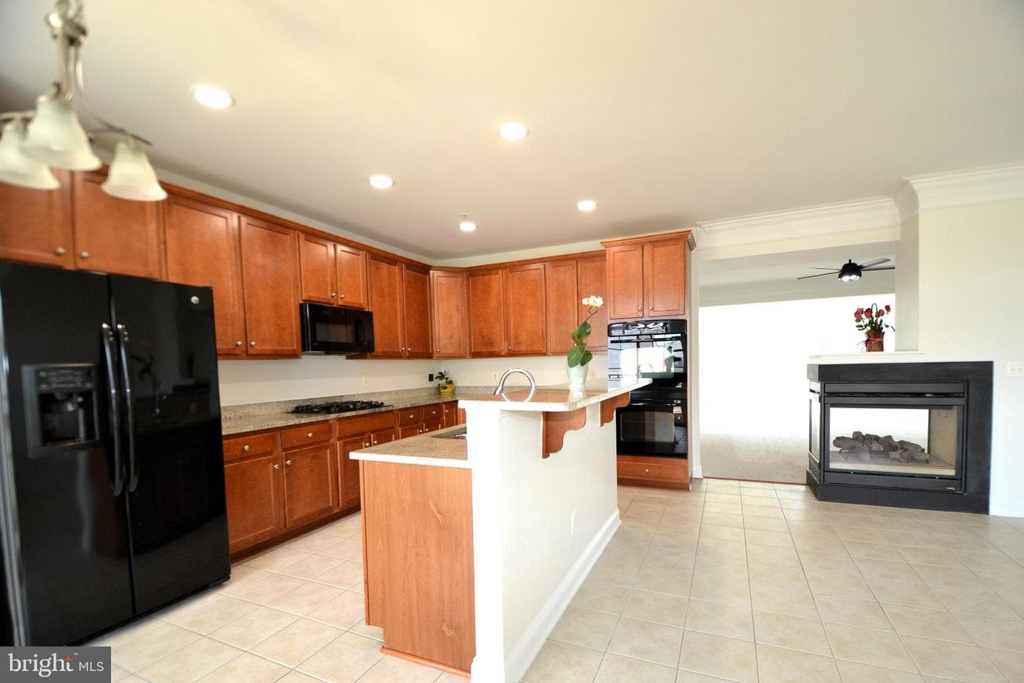 14853 Cloverdale Road photo 17