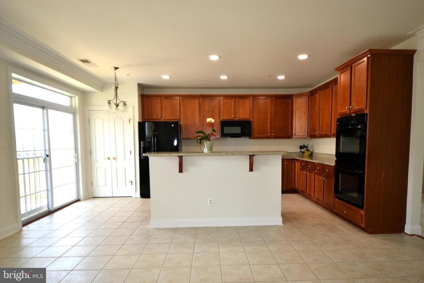 14853 Cloverdale Road photo 19