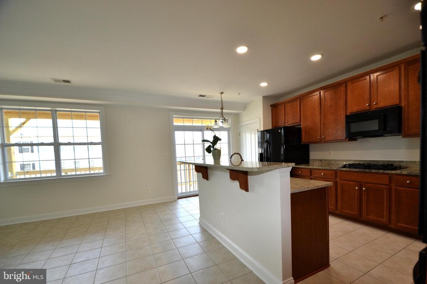 14853 Cloverdale Road photo 20