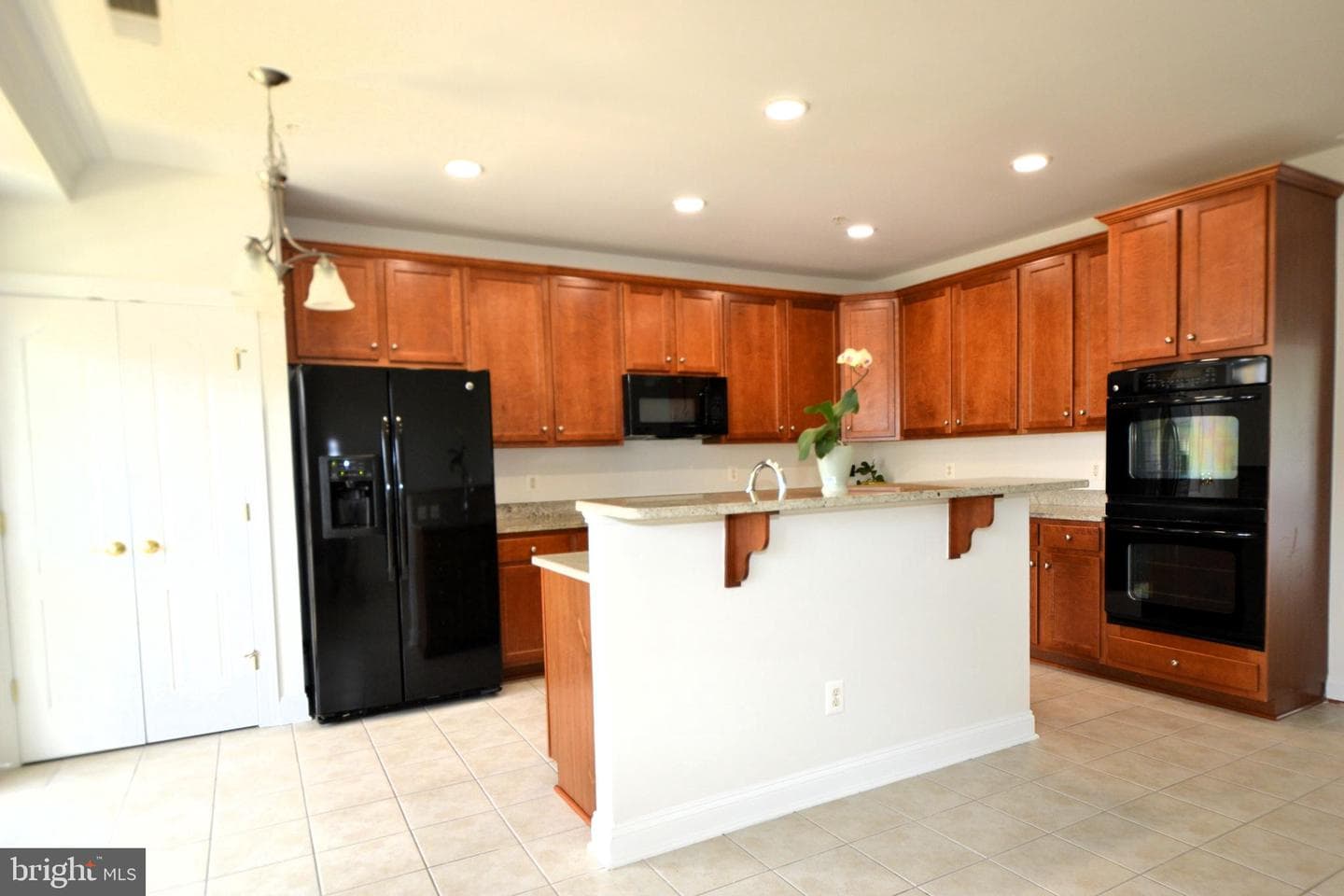 14853 Cloverdale Road photo 21