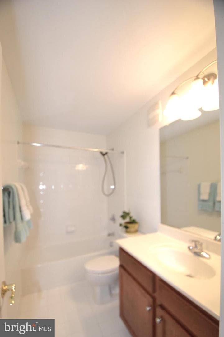 14853 Cloverdale Road photo 42