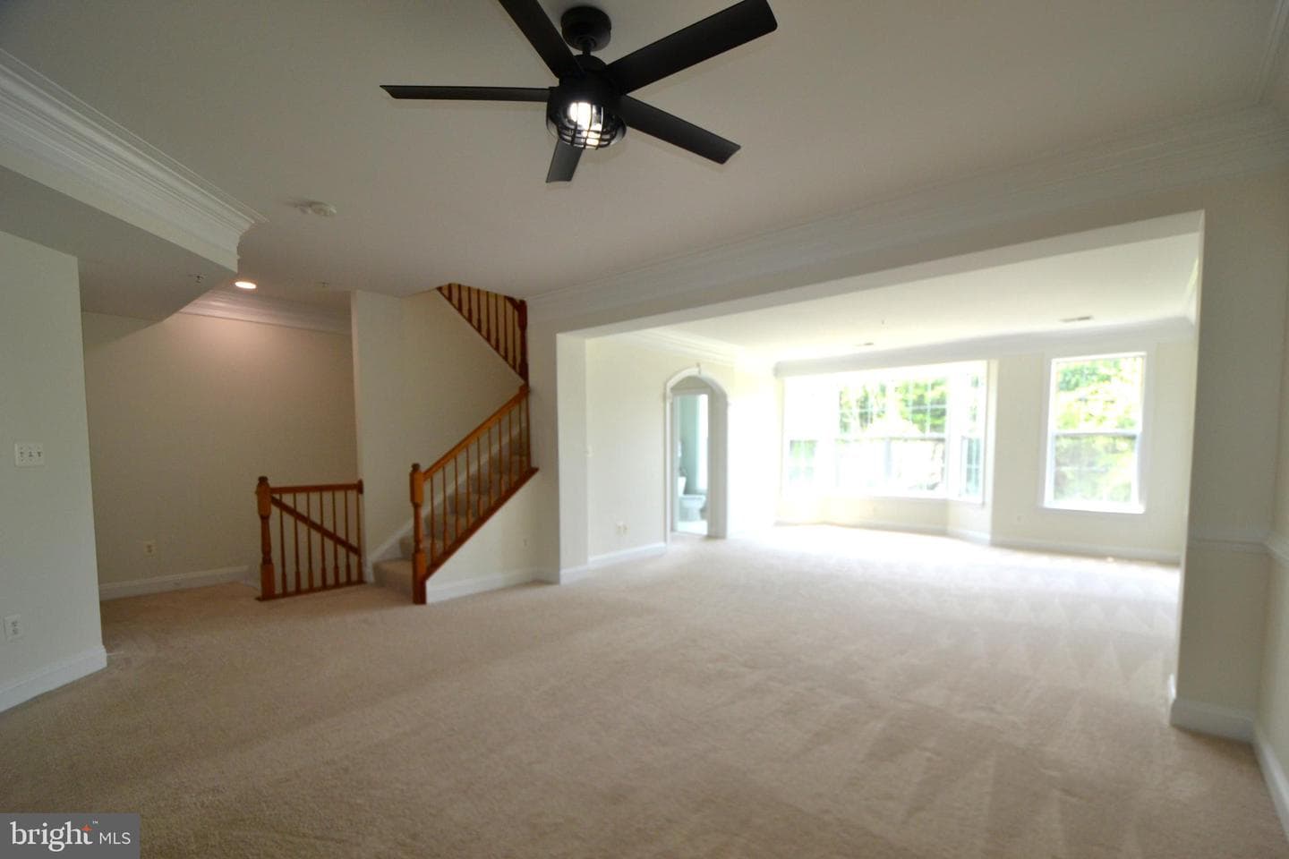 14853 Cloverdale Road photo 9