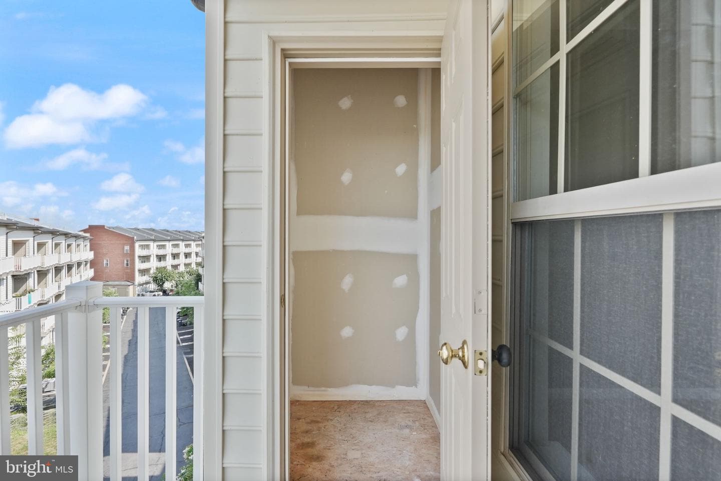 7913 Crescent Park Drive photo 24