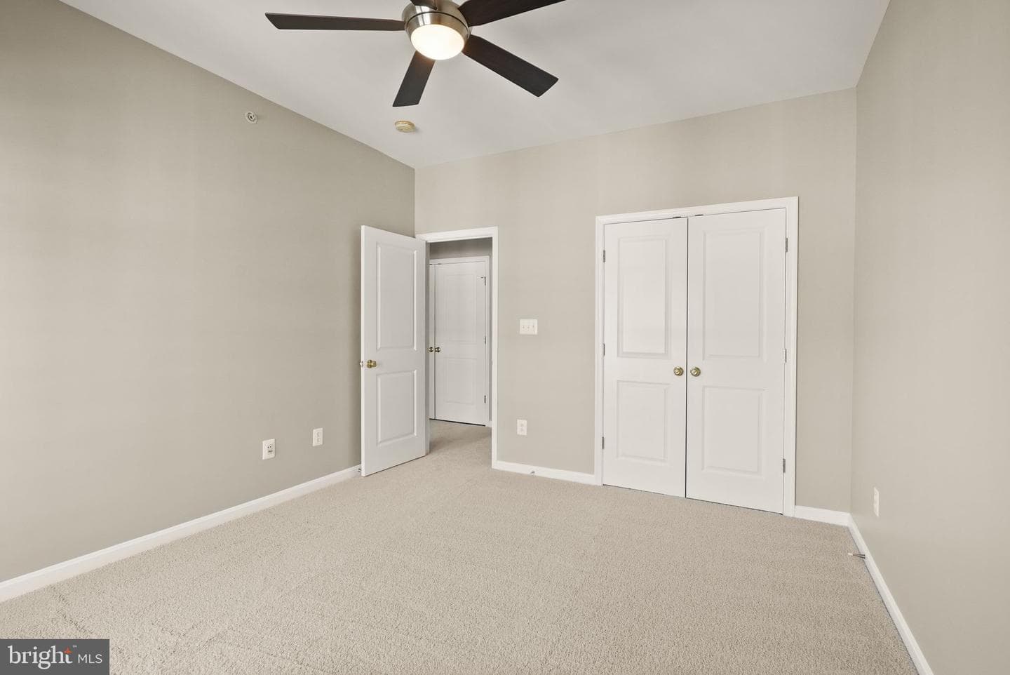 7913 Crescent Park Drive photo 36
