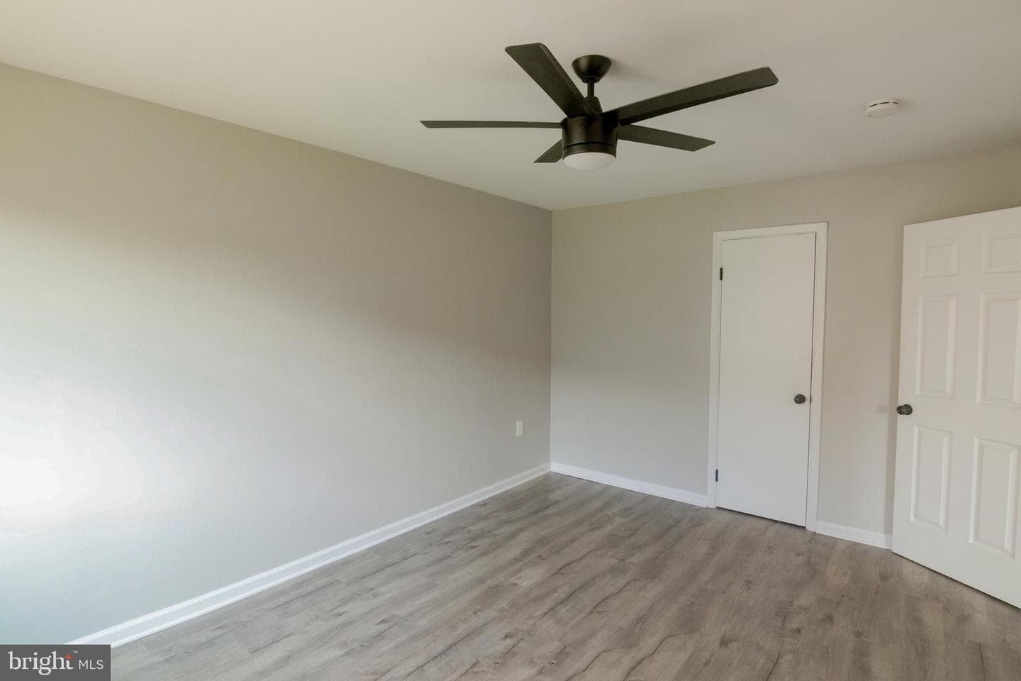 1550 Renate Drive #101 photo 14