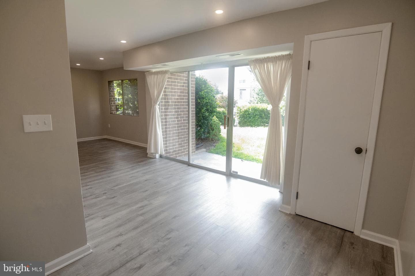 1550 Renate Drive #101 photo 9
