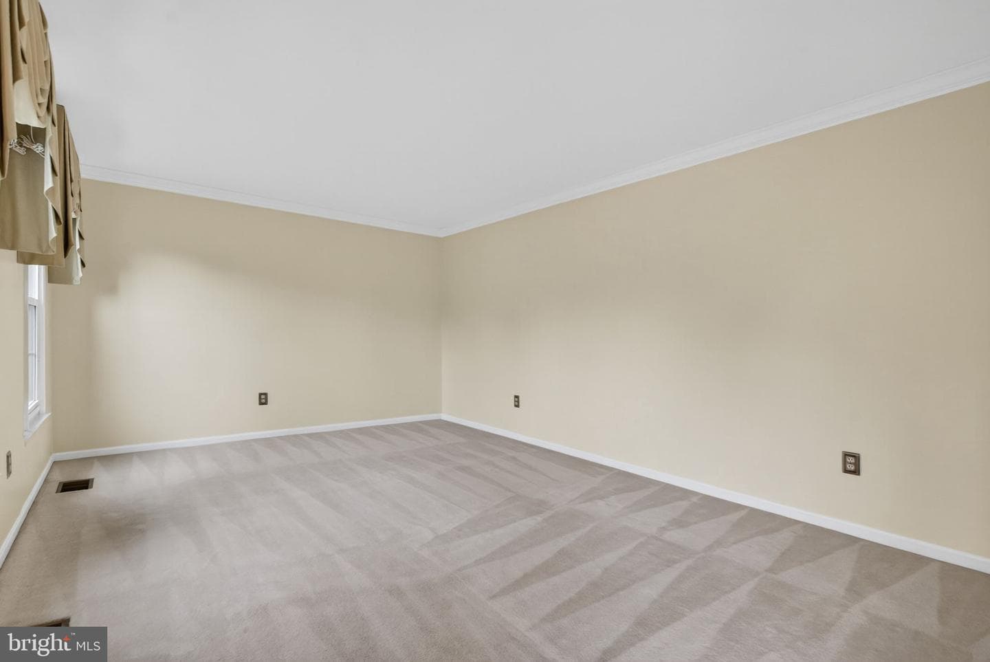 4019 Latham Drive photo 14